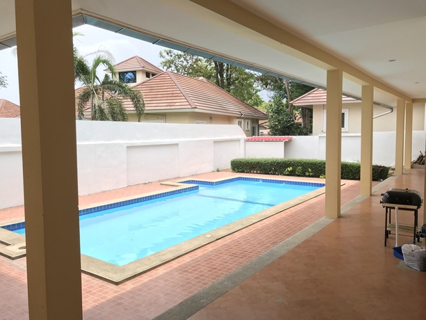 Imagen de la piscina del Hotel Pattaya Longstay Village 3. Foto 18