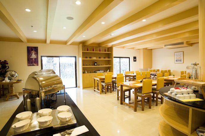 Imagen del bar/restaurante del Hotel Pattaya Mansion. Foto 4