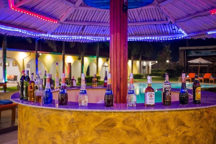 Imagen del bar/restaurante del Hotel Pattaya Mansion. Foto 6