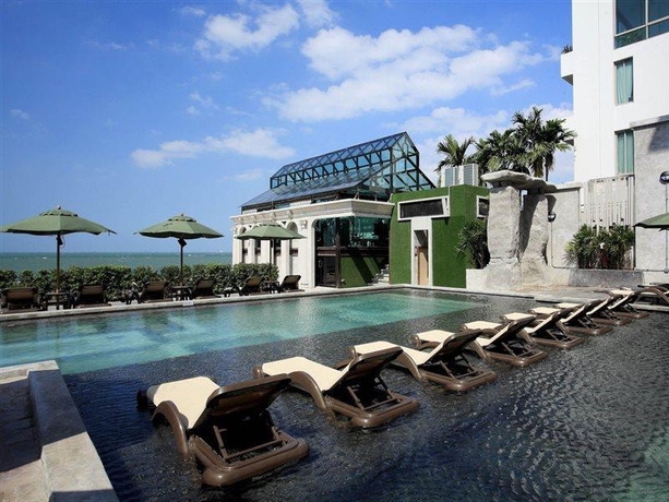 Imagen general del Hotel Pattaya Modus Beachfront Resort. Foto 8