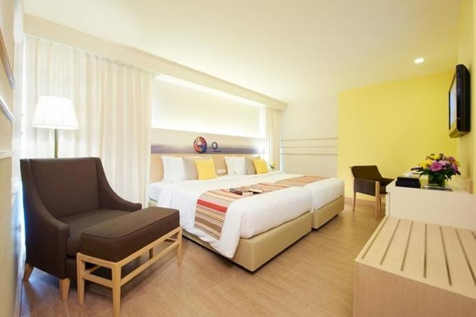 Imagen de la habitación del Hotel Pattaya Sea View. Foto 15