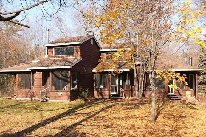 Imagen de la habitación del Hotel Patterson Kaye Resort on Lake Muskoka. Foto 20