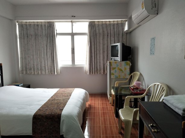 Imagen de la habitación del Hotel Pattha. Foto 11