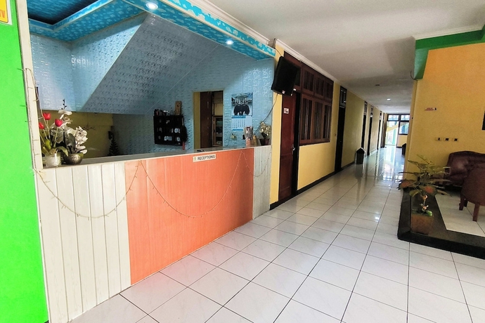 Imagen de los interiores del Hotel Pattimura powered by Cocotel. Foto 14
