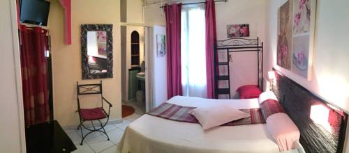 Imagen de la habitación del Hotel Paul Riquet. Foto 9