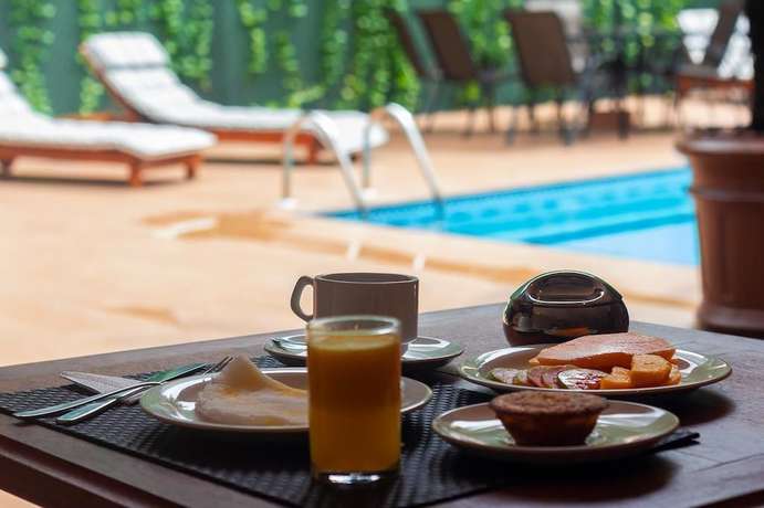 Imagen del bar/restaurante del Hotel Pauli Boutique. Foto 4