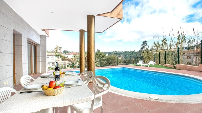 Imagen de la habitación del Hotel Paulina in Lloret de Mar. Foto 2