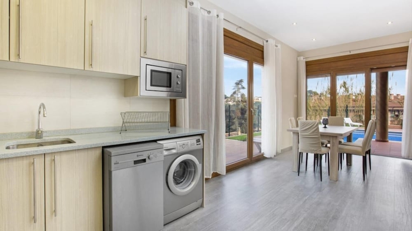 Imagen de la habitación del Hotel Paulina in Lloret de Mar. Foto 4