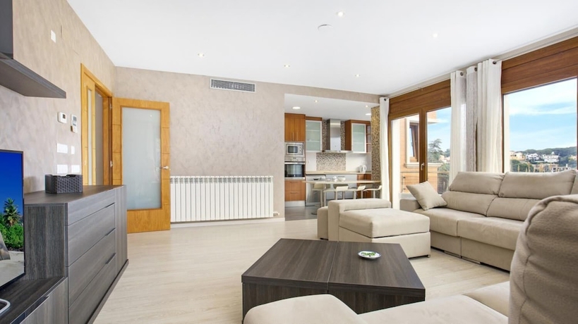 Imagen de la habitación del Hotel Paulina in Lloret de Mar. Foto 8