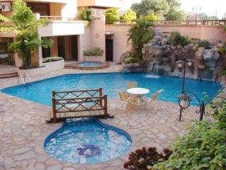 Imagen de la piscina del Hotel Paulistania Casa Blanca. Foto 4