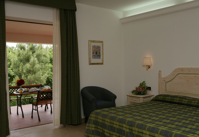 Imagen de la habitación del Hotel Pausania Inn. Foto 8