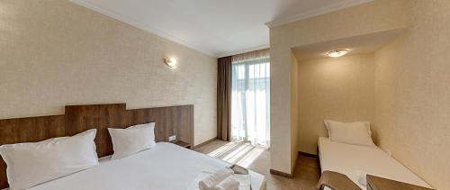 Imagen de la habitación del Hotel Pautalia. Foto 18