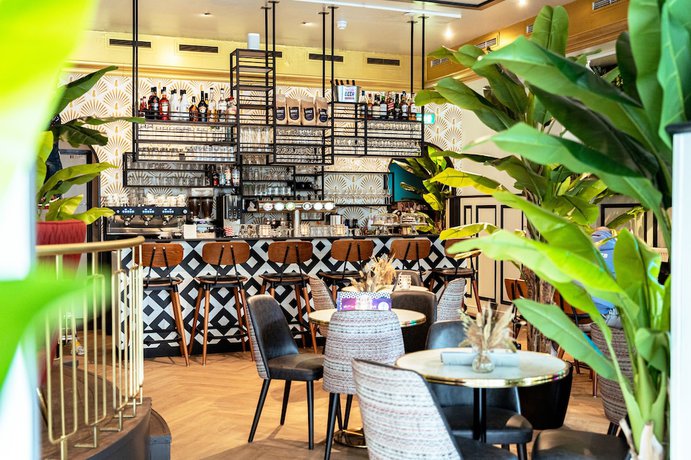 Imagen del bar/restaurante del Hotel Pauw. Foto 4
