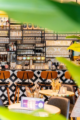 Imagen del bar/restaurante del Hotel Pauw. Foto 5