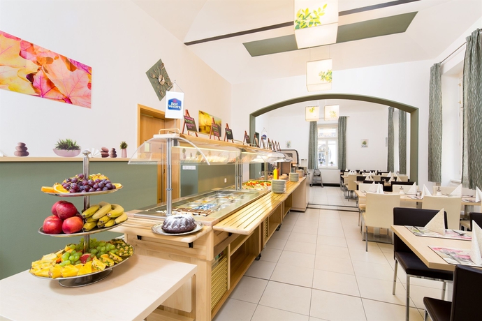 Imagen del bar/restaurante del Hotel Pav. Foto 4