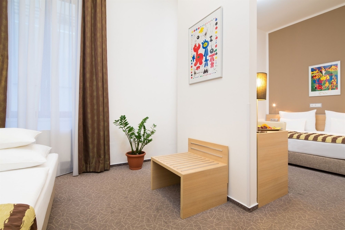 Imagen de la habitación del Hotel Pav. Foto 6