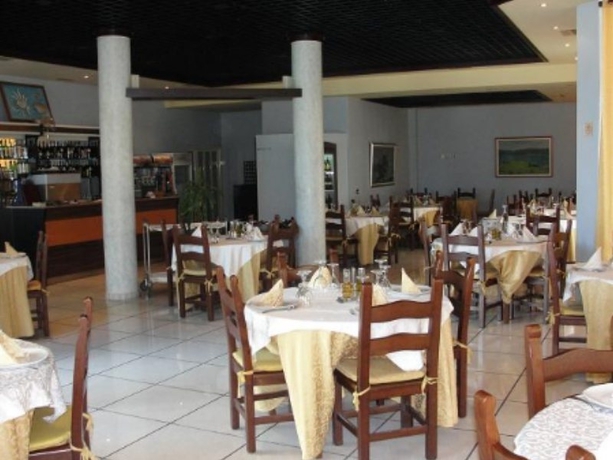 Imagen general del Hotel Pavaresia. Foto 2