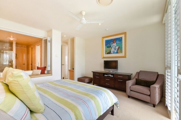 Imagen general del Hotel Pavilion 17 Oceanfront Ground Floor 4 Bedroom Heated Pool Plus Golf Buggy. Foto 17