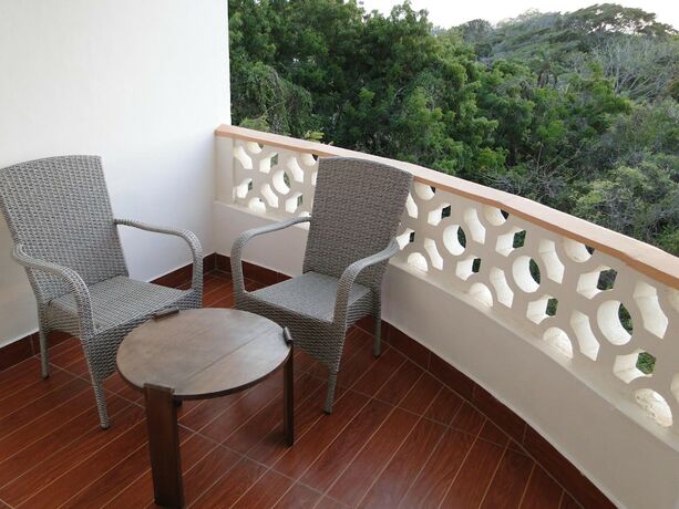 Imagen general del Hotel Pavilion Holiday Resort. Foto 18