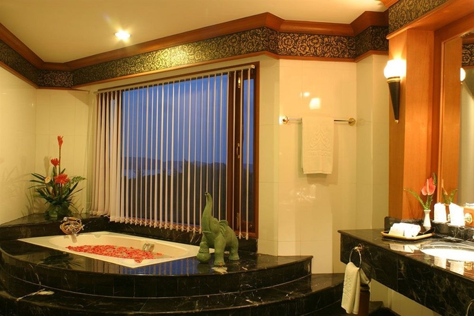 Imagen de la habitación del Hotel Pavilion Queen's Bay. Foto 2