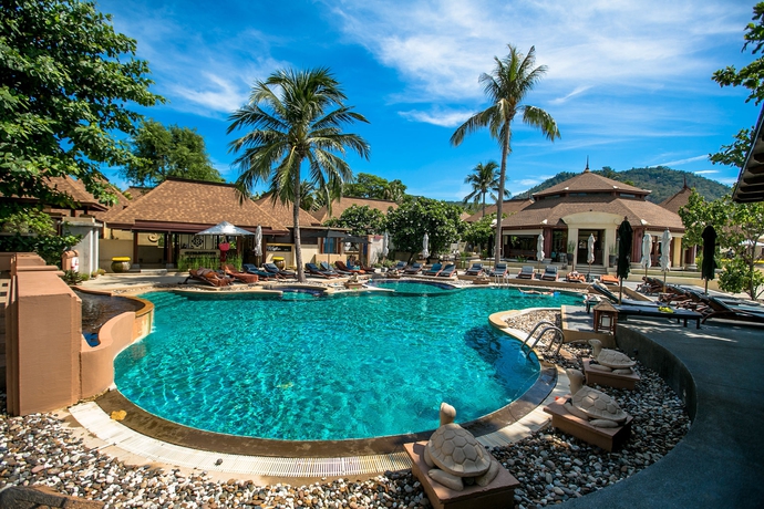 Imagen de la piscina del Hotel Pavilion Samui Villas and Resort. Foto 15