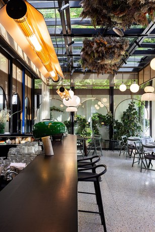 Imagen del bar/restaurante del Hotel Pavilion and Social Club. Foto 7