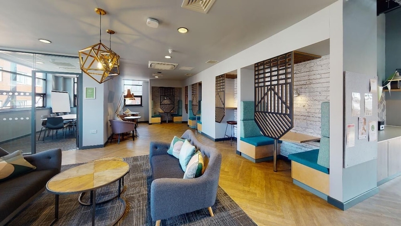 Imagen de los interiores del Hotel Pavilions, Lincoln. Foto 6