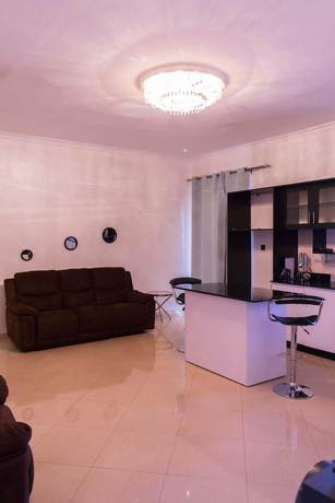 Imagen de los interiores del Hotel Pavillion. Foto 19