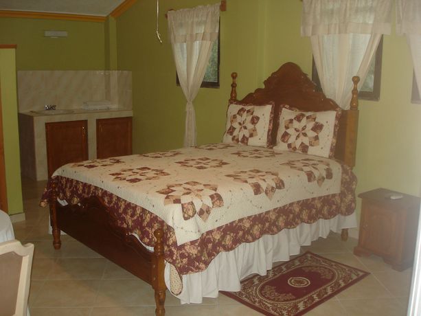 Imagen de los exteriores del Hotel Pavillon Des Receptions and. Foto 8