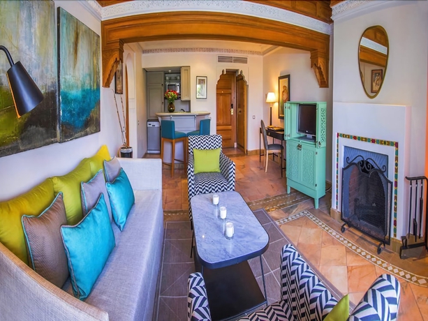 Imagen de la habitación del Hotel Pavillon Du Golf. Foto 7