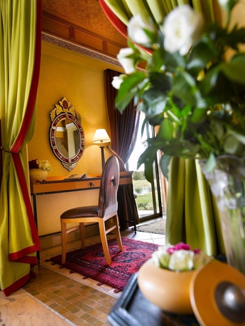 Imagen de la habitación del Hotel Pavillon Du Golf. Foto 8