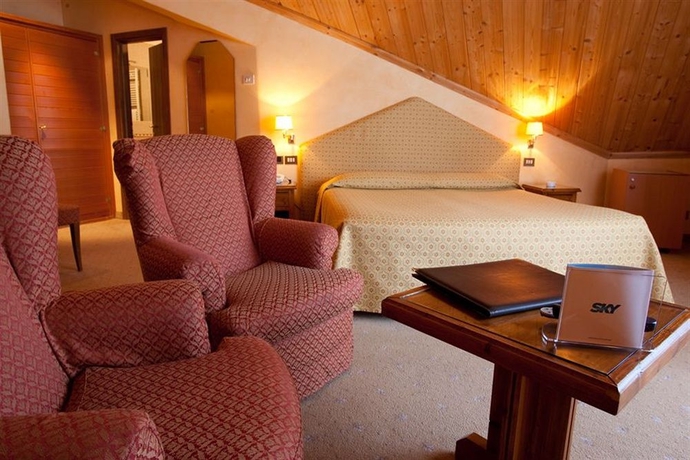 Imagen de la habitación del Hotel Pavillon. Foto 4