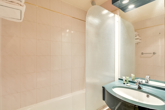 Imagen de la habitación del Hotel Pavillon Villiers Etoile. Foto 4