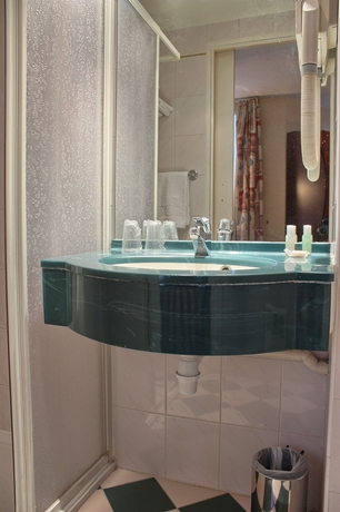 Imagen de la habitación del Hotel Pavillon Villiers Etoile. Foto 10