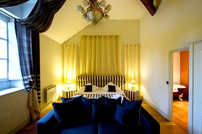 Imagen de la habitación del Hotel Pavillon du Chateau. Foto 3