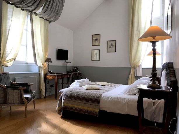 Imagen de la habitación del Hotel Pavillon du Chateau. Foto 6