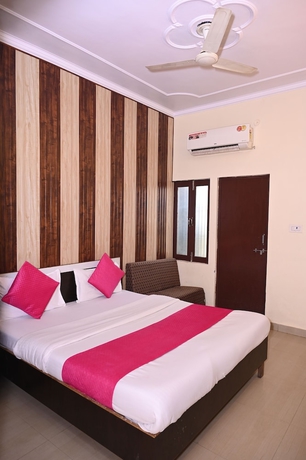 Imagen de la habitación del Hotel Pavitri I Near Kashi Vishwanath Temple. Foto 3