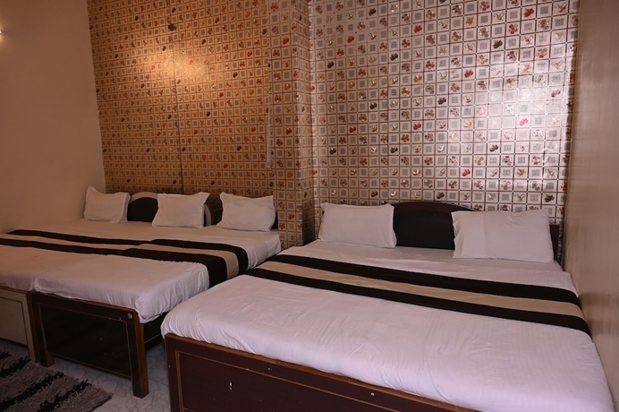 Imagen de la habitación del Hotel Pavitri I Near Kashi Vishwanath Temple. Foto 7