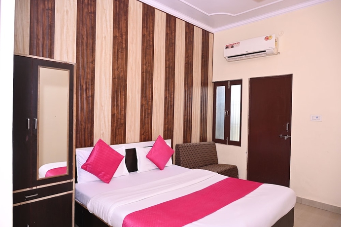Imagen de la habitación del Hotel Pavitri I Near Kashi Vishwanath Temple. Foto 8