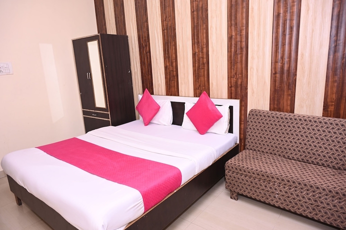 Imagen de la habitación del Hotel Pavitri I Near Kashi Vishwanath Temple. Foto 9