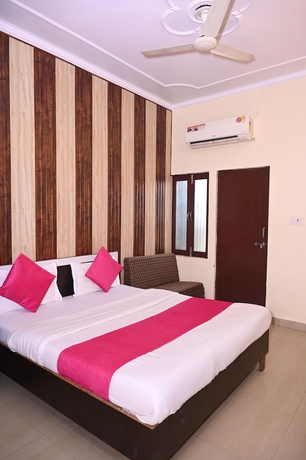 Imagen de la habitación del Hotel Pavitri I Near Kashi Vishwanath Temple. Foto 11