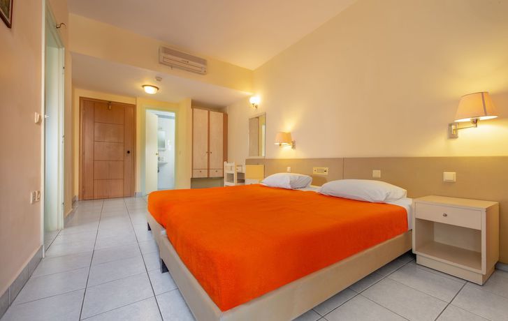 Imagen de la habitación del Hotel Pavlos. Foto 10