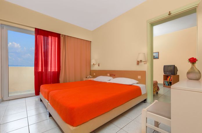 Imagen de la habitación del Hotel Pavlos. Foto 12