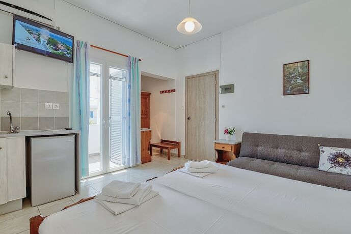 Imagen general del Hotel Pavlos Place. Foto 10