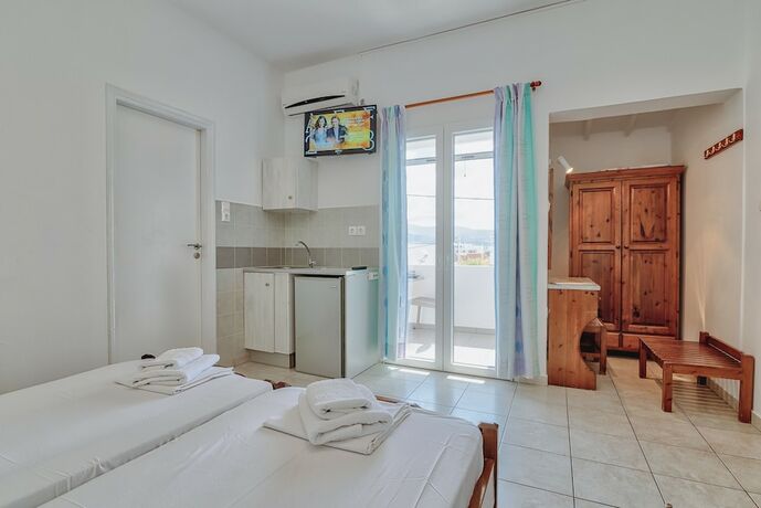 Imagen general del Hotel Pavlos Place. Foto 11