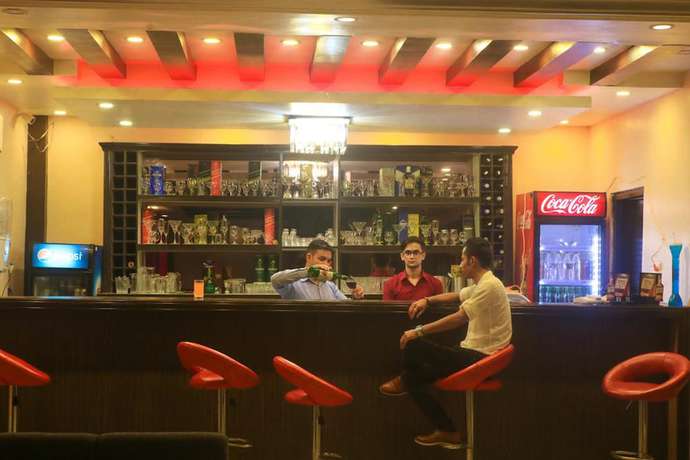 Imagen del bar/restaurante del Hotel Pawan International. Foto 4
