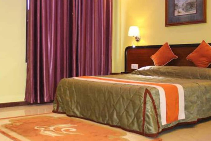 Imagen de la habitación del Hotel Pawan International. Foto 9