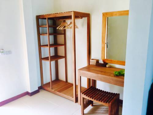 Imagen de la habitación del Hotel Pawapi Beach Resort Koh Mook. Foto 5
