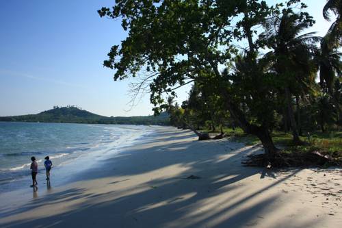 Imagen de la habitación del Hotel Pawapi Beach Resort Koh Mook. Foto 10