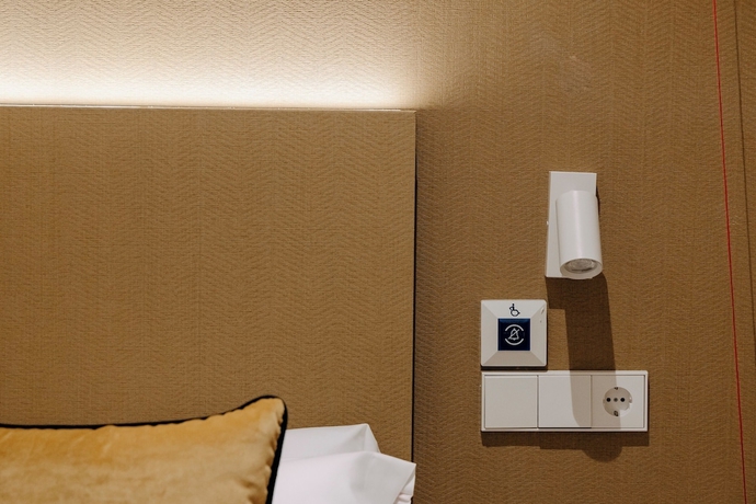 Imagen de la habitación del Hotel Pax Atocha. Foto 11